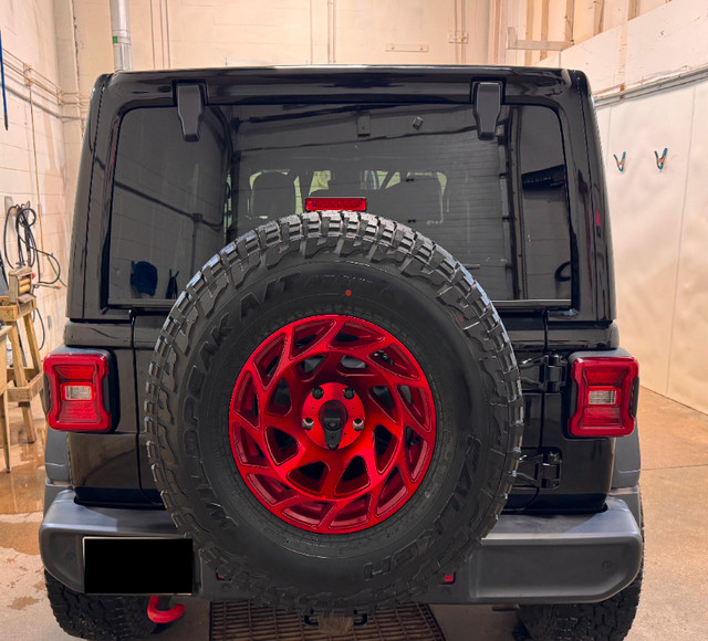 2019 Jeep Wrangler JL Rubicon Manual in Cars & Trucks in Fort McMurray - Image 4