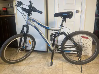Supercycle 26” Mountain Bike, Voir plus