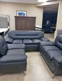 Leather Luxury leather sofa set with free delivery 