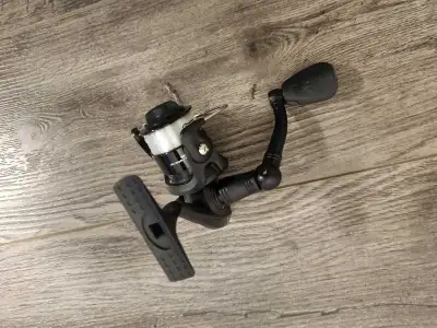 Stren Spinning ice fishing Reel. , View more