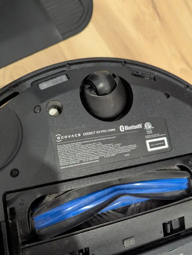 ECOVACS DEEBOT X9 PRO OMNI Robot Vacuum and Mop in Vacuums in Markham / York Region - Image 7