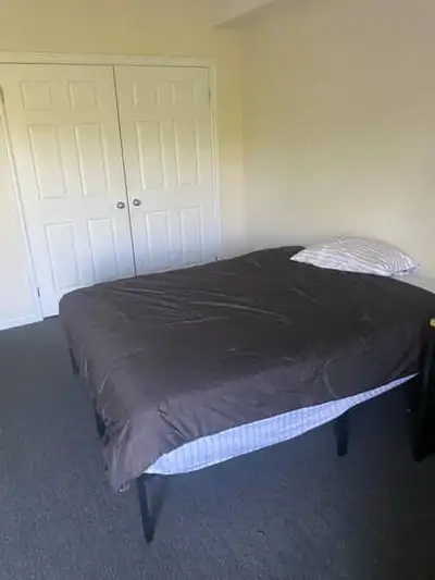 Available July–August 2026 20 Avenue of Champions, Oshawa, ON L1G 8C4 Located in West Village, direc...