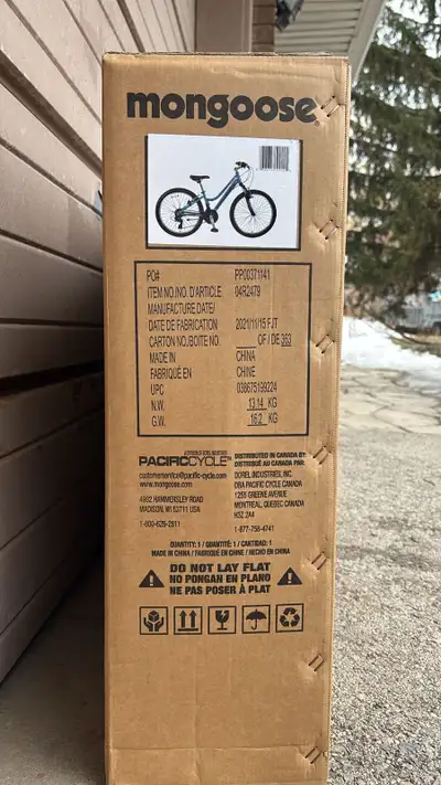 Mongoose Kipawa Girls Mountain Bike 24" Brand New. in Box., View more