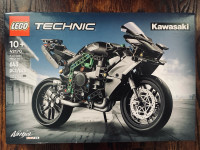 LEGO Technic Kawasaki Ninja H2R Motorcycle ( 42170 ) Save $20 