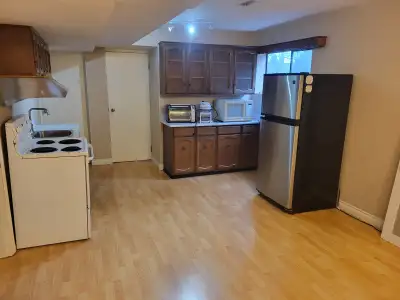 small bedroom in a quiet house near Brentwood Mall. Shared double bathroom on the same floor. Clean,...