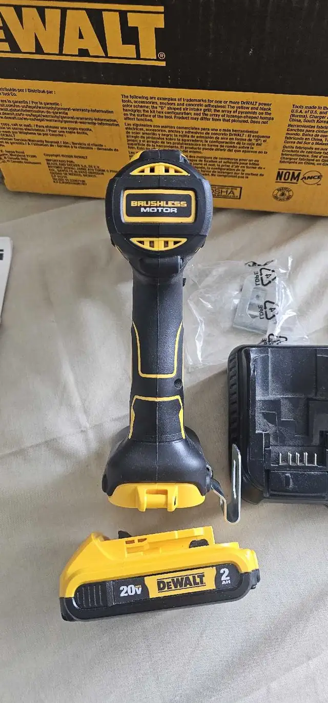 Dewalt 20V MAX* XR® Brushless Compact Drill/Driver Kit in Power Tools in City of Toronto - Image 11