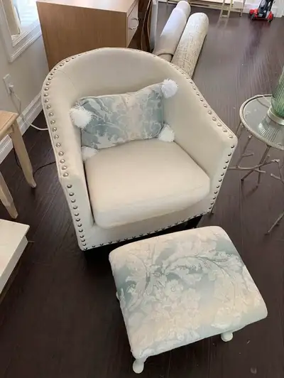 Quick sale: tv bench, entry table/desk, armchair and sofa, View more