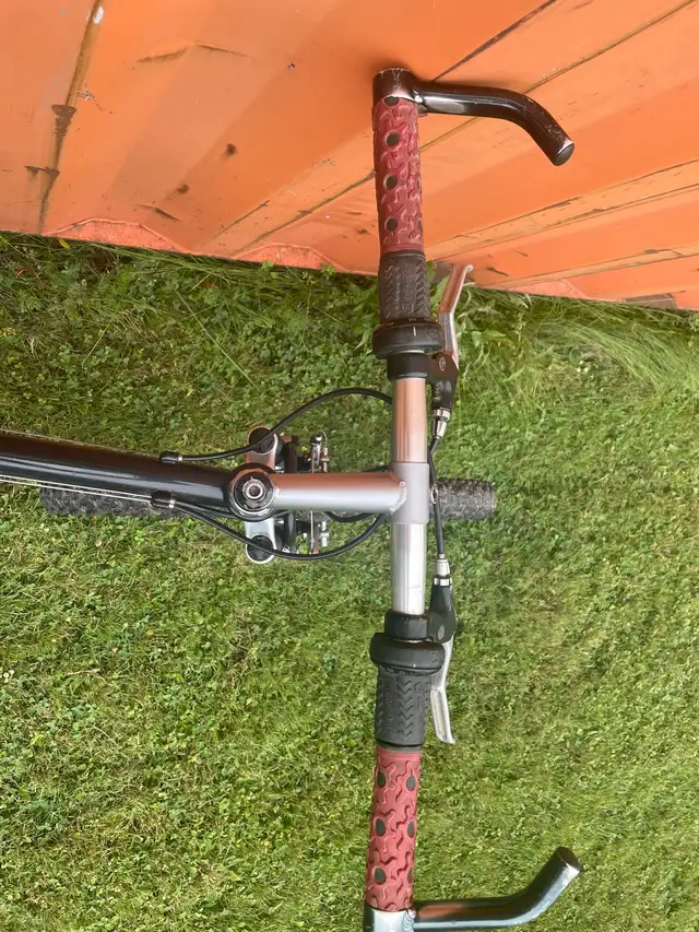 Gary Fisher Mamba Cromoly Steel  17” Mountain Bike in Mountain in Oakville / Halton Region - Image 9