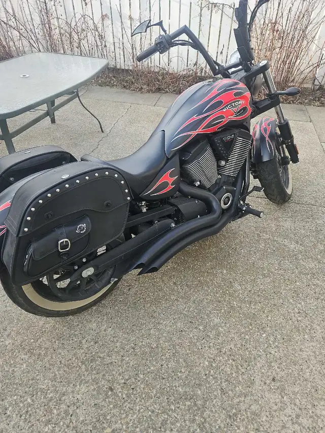 2014 victory highball in Street, Cruisers & Choppers in Edmonton - Image 3