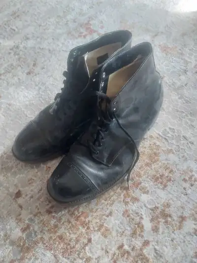 Vintage men's boots, View more