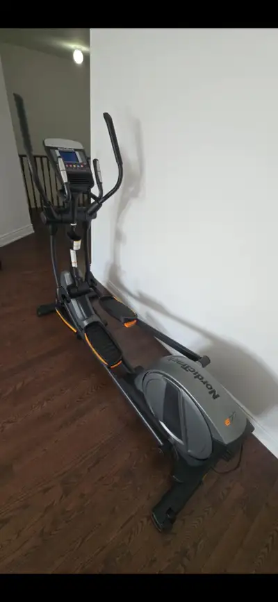 NordicTrack E7.7 SpaceSaver Elliptical Cross Trainer., View more
