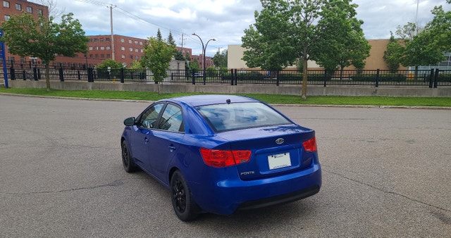 Kia Forte LX 2012 Berline 2.0 L — photo 3