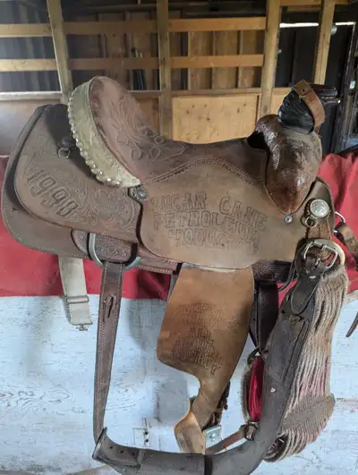 Double J saddle, View more