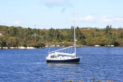 This Nonsuch 30 classic sailboat is in fair to good condition for its age. Sail away condition but c...