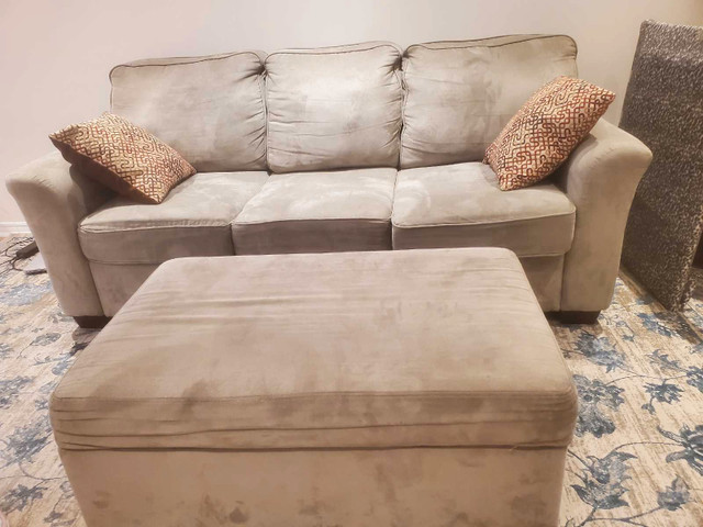 Sofa bed matching ottoman  in Couches & Futons in Mississauga / Peel Region