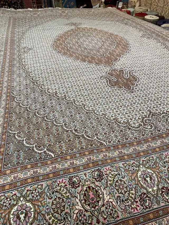 5,000+PCS FINE HANDKNOTTED WOOL PERSIAN RUGS SHOWROOM in Rugs, Carpets & Runners in Markham / York Region - Image 10