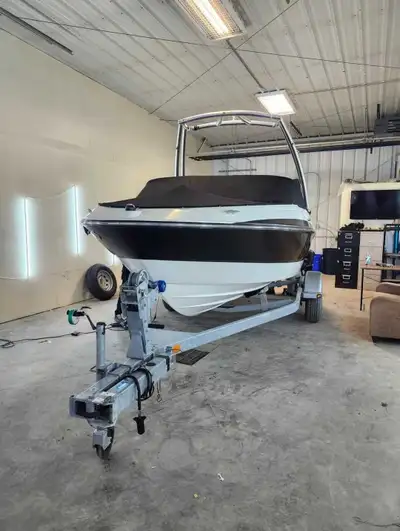 2014 Bayliner Flight Series 185. Has the 4.3 Mercruiser with 19 pitch 4 blade aluminum prop. Has 51...