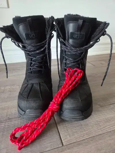 Bought in November 2025 for $288. Very warm, comfortable, and great traction for snow and ice. Reaso...