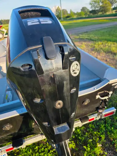Rated for 25h.p. 25h.p. Mercury outboard, 9 hours run time. Manual start, battery not required. Well...