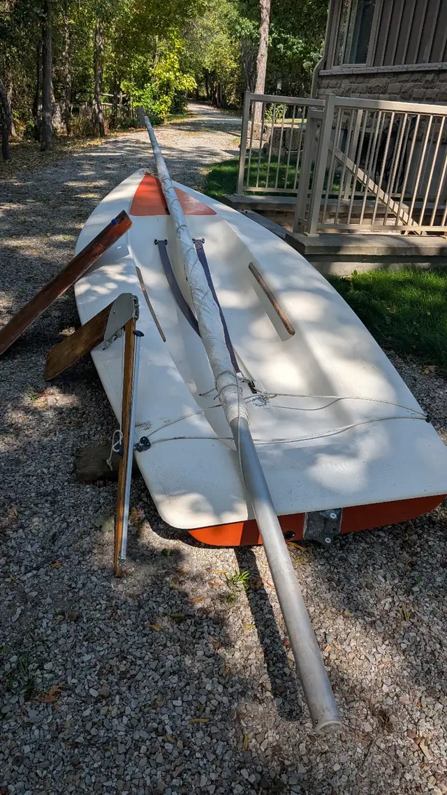Bombardier Invitation Sailboat in Sailboats in Ottawa - Image 3