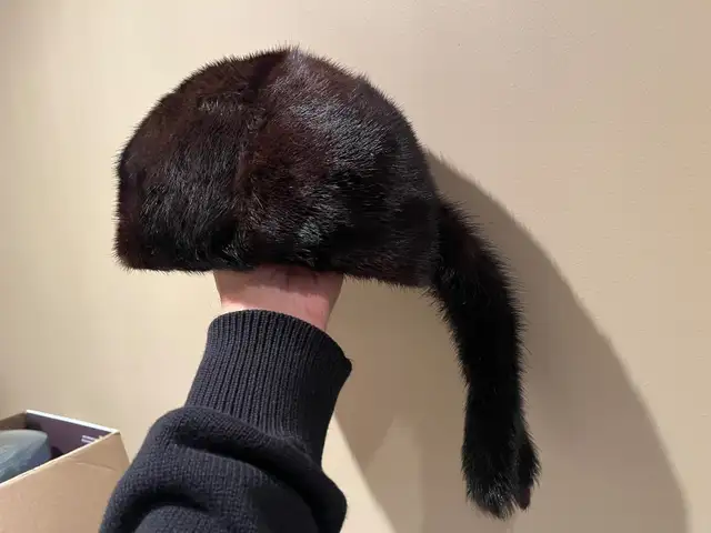 BLACK DIAMOND FEMALE MINK COAT/MANTEAU DE FOURRURE VISON FEMELL in Women's - Tops & Outerwear in Laval / North Shore - Image 10