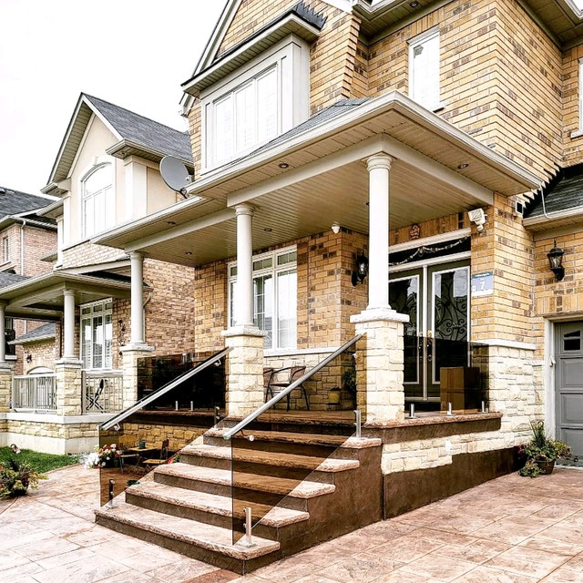 FRAMELESS GLASS RAILINGS Aluminum glass and pickets railings. Fence