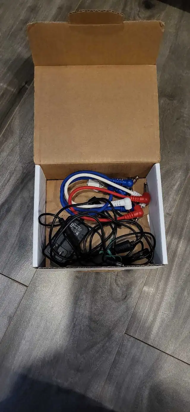 guitar effects pedals,selling as a pkg in Amps & Pedals in Ottawa - Image 3