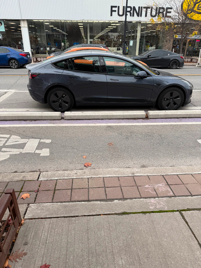 2023 model 3 pristine condition in Cars & Trucks in City of Toronto - Image 2