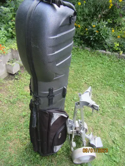 Fully functional Golf Bag for airplane transportation - Fairview, View more