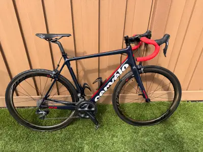 2018 Cervélo R3 Carbon Road Bike – Size 56, View more