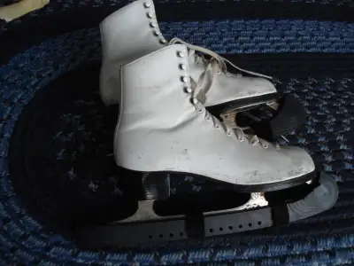 Ladies figure skates + guards... size 7 REDUCED!, View more