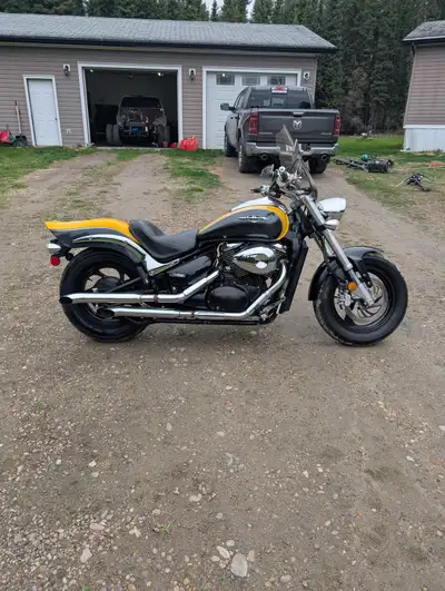 Mint shape It’s a M50 800cc fuel injected New rear tire Front 75% Aftermarket Pipes Windshield Handl...
