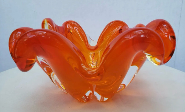 Mid Century Modern Electric Orange Ruffled Art Glass Bowl in Arts & Collectibles in Saskatoon