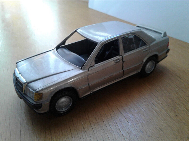 Vintage Rare Gold Mercedes Benz 190E/NZG Germany in Toys & Games in City of Toronto - Image 3