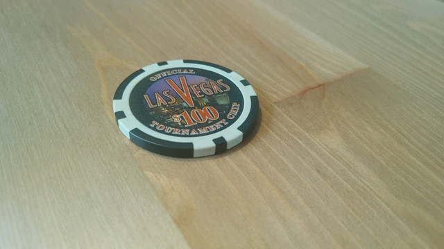 Casino chip in Arts & Collectibles in Leamington