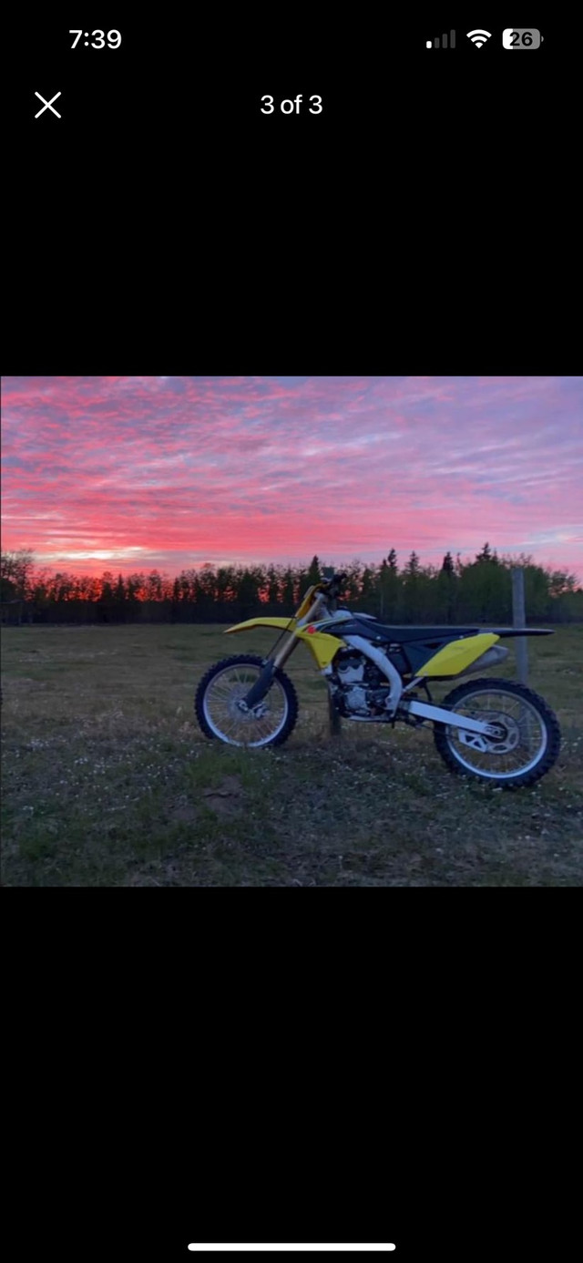 Suzuki Rmz250 4 stroke in Dirt Bikes & Motocross in Meadow Lake - Image 3