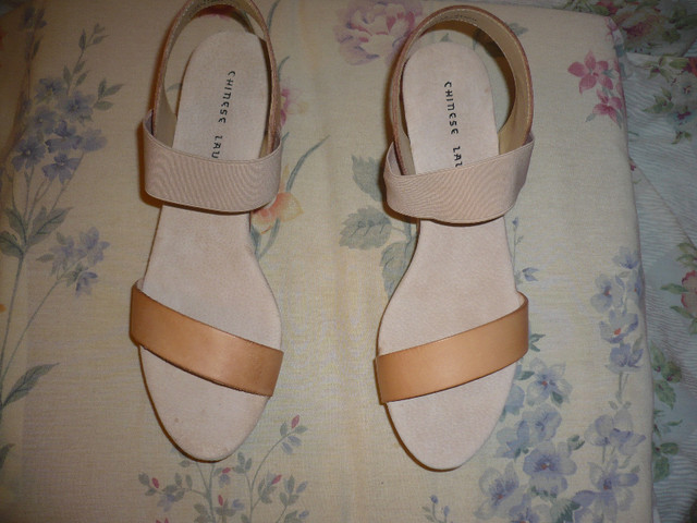 Cute Leather Hazelnut Sandal Wedges size-10. Chinese Laundry in Women's - Shoes in Cambridge - Image 2