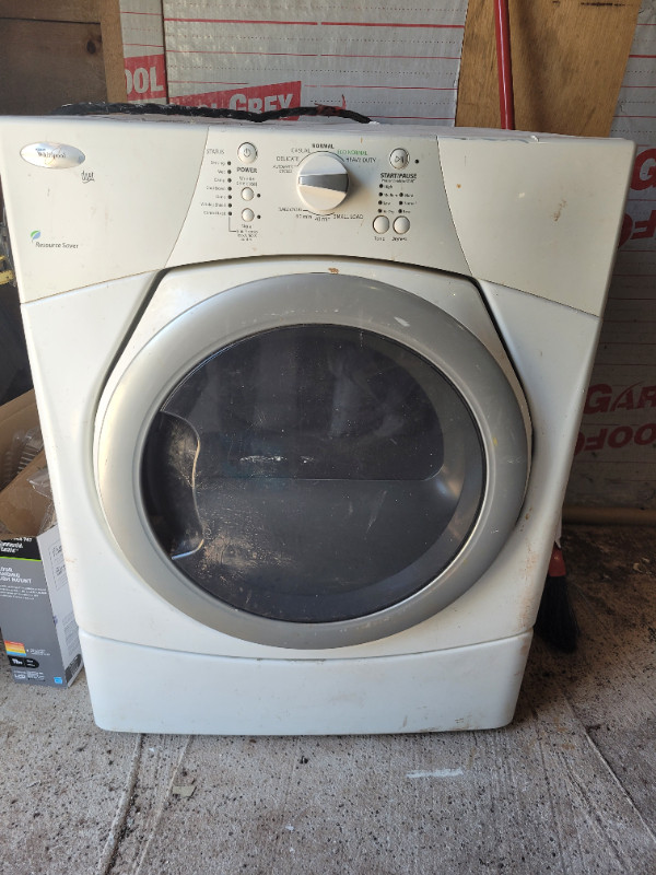 Whirlpool Dryer in Washers & Dryers in Moncton