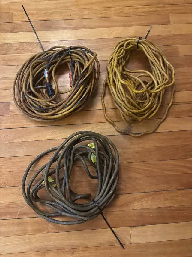 (3) 3 prong extension cords. 2- 50 ft & 1-25ft628637310384661216