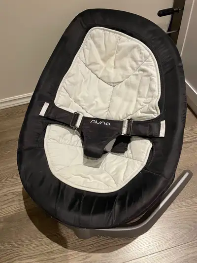 Nuna Leaf Baby Baby Rocker Chair - Excellent Condition, View more