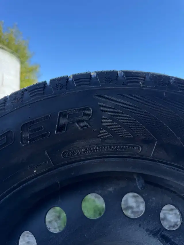 winter tires -SUV in Tires & Rims in Kawartha Lakes - Image 3
