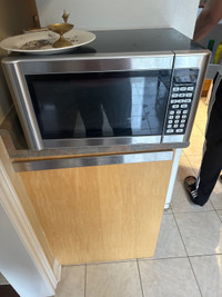 LG TV and microwave 