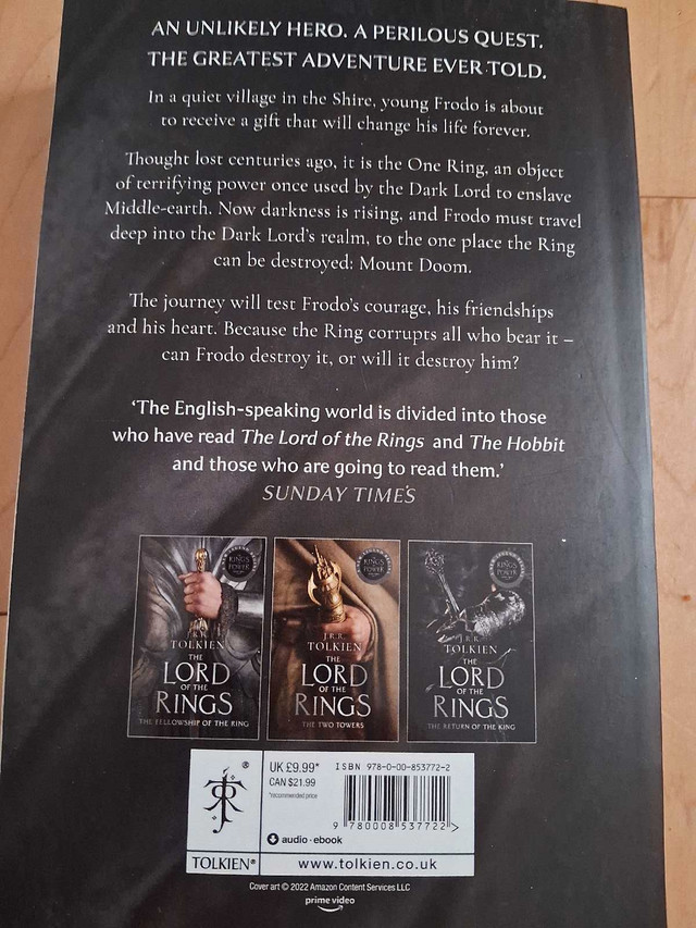 J.R.R. TOLKIEN - THE FELLOWSHIP OF THE RING in Fiction in Barrie - Image 2