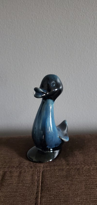 Rare Finds. Vintage Blue Mountain Pottery. Duck, Goose and Vase