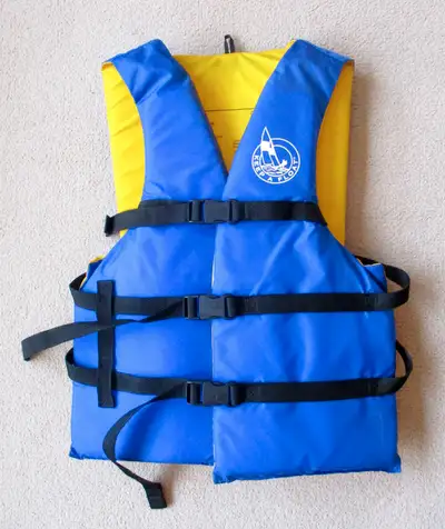Large/Plus Size Life Jacket in Superb Condition, View more