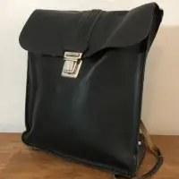 Vintage 80s leather backpack