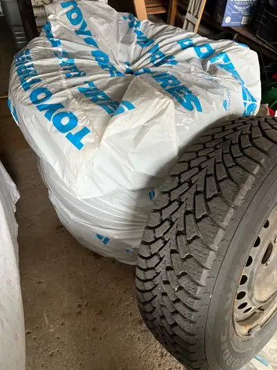 4 Goodyear Nordic Winter Tires. Prev used on a 2010 Honda Odyssey. 235/65R16 These winter tires have...