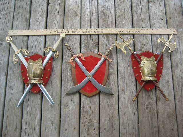 For Sale Sword plaques in Arts & Collectibles in Annapolis Valley - Image 4