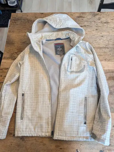 This is a Point Zero jacket, perfect for light weather protection. The jacket is in good condition,...