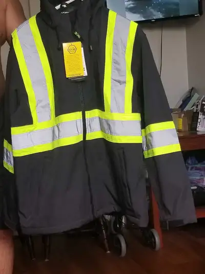 Brand new CX2 hi-visibility men's jacket, size XL, perfect for s, View more